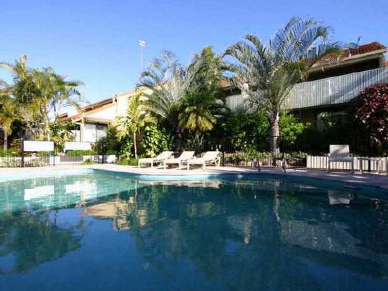 Unit 4/380 David Low Way, Peregian Beach QLD 4573