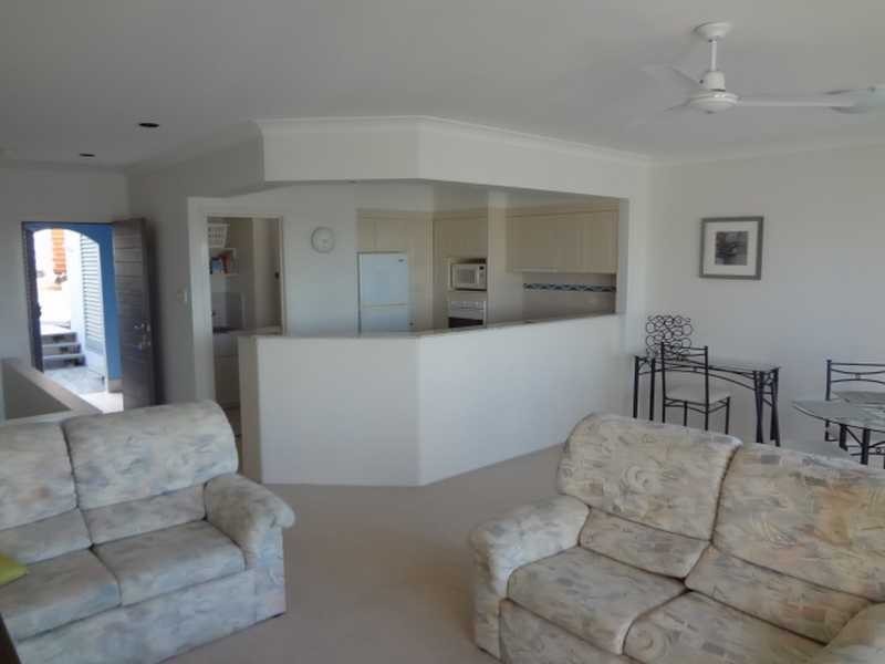 Unit 10/1 Bay Terrace, Coolum Beach QLD 4573