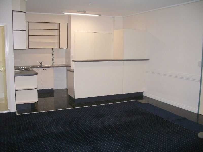 Unit 2/1740 David Low Way, Coolum Beach QLD 4573