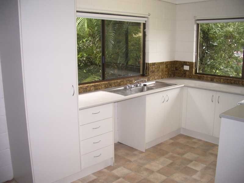 Unit 4/26 Perry Street, Coolum Beach QLD 4573