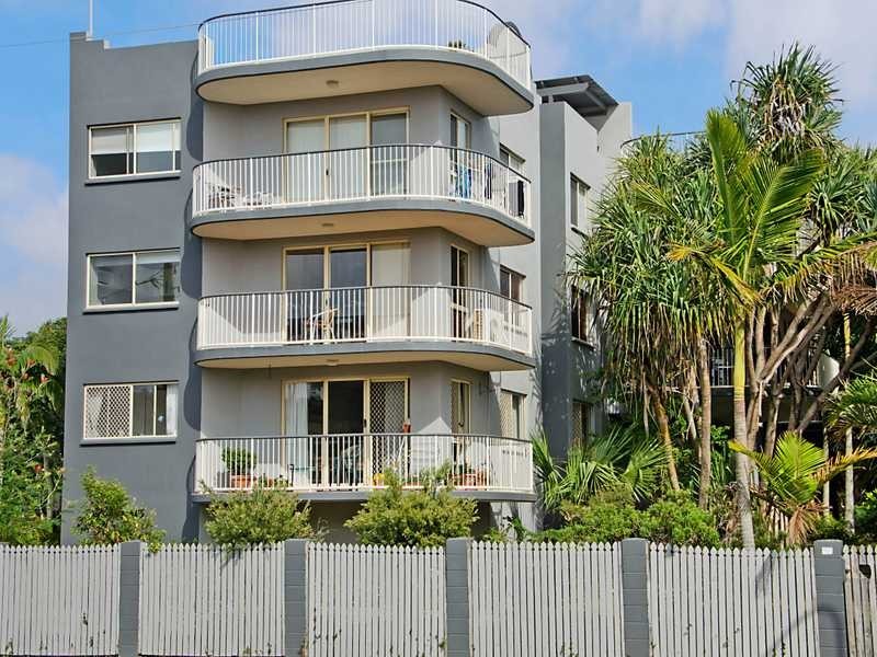 Unit 2/6 First Avenue, Coolum Beach QLD 4573