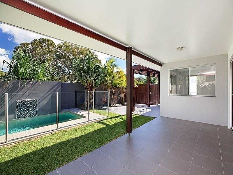 Unit 3/10 Sunrise Avenue, Coolum Beach QLD 4573