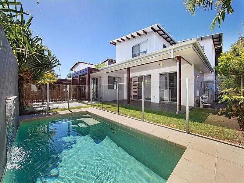 Unit 3/10 Sunrise Avenue, Coolum Beach QLD 4573