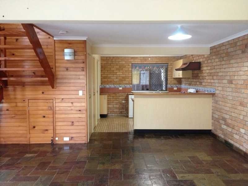 1/32 Peregian Esplanade, Peregian Beach QLD 4573