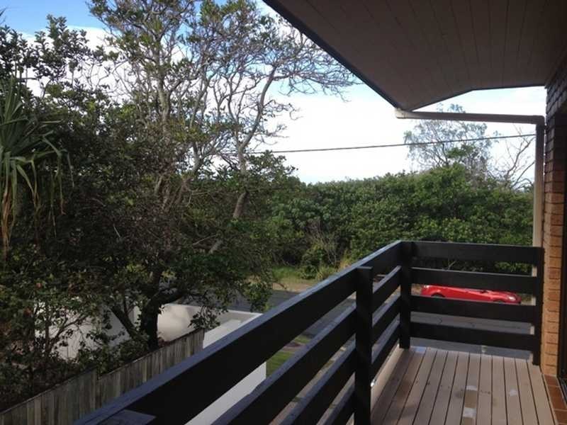 1/32 Peregian Esplanade, Peregian Beach QLD 4573