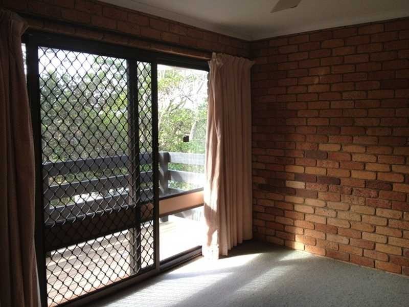 1/32 Peregian Esplanade, Peregian Beach QLD 4573