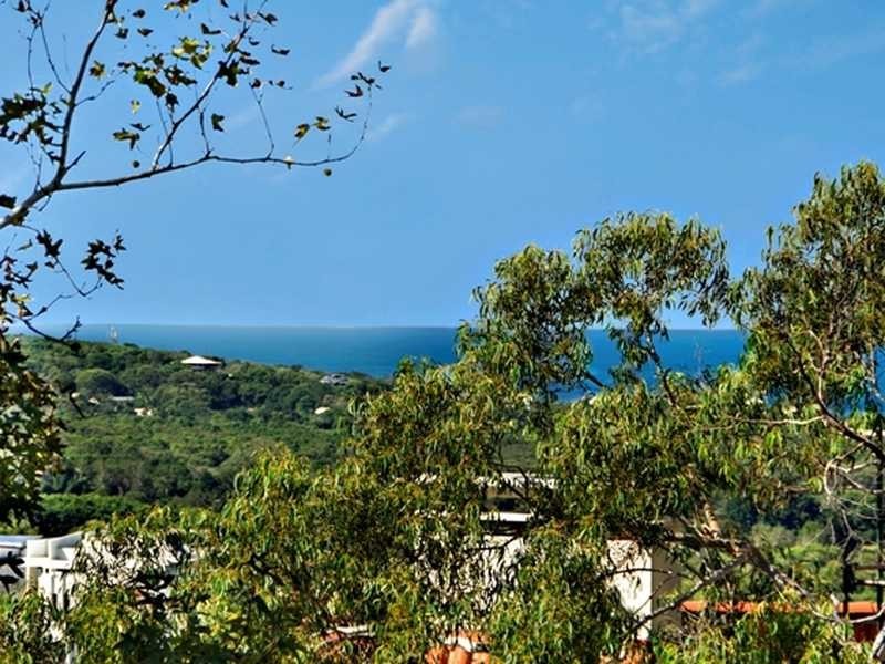 8 Mora Court, Coolum Beach QLD 4573