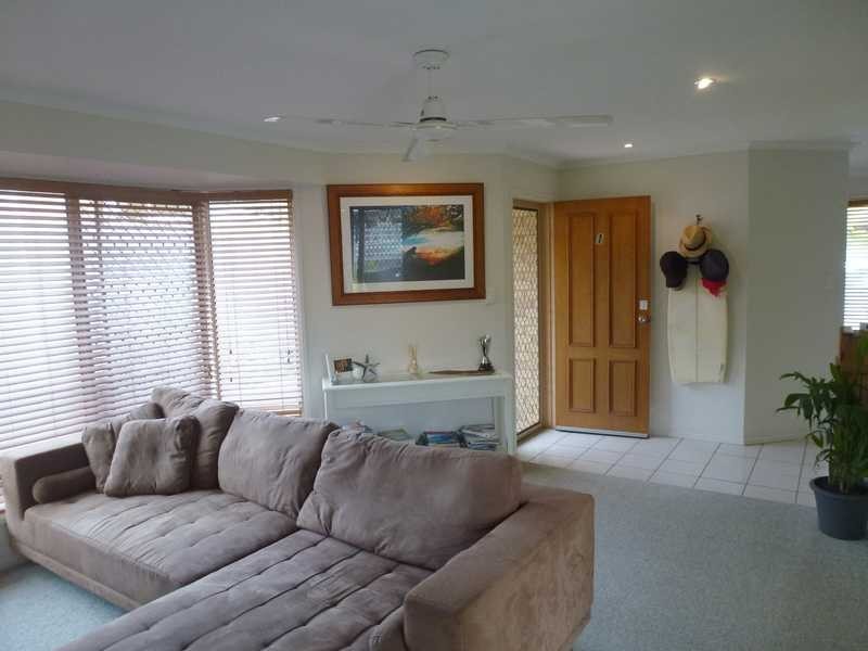 Unit 1/3 Holbrook Court, Yaroomba QLD 4573