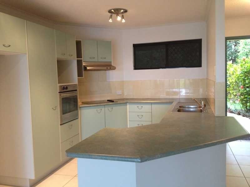 Unit 2/35 Yandina-Coolum Road, Coolum Beach QLD 4573