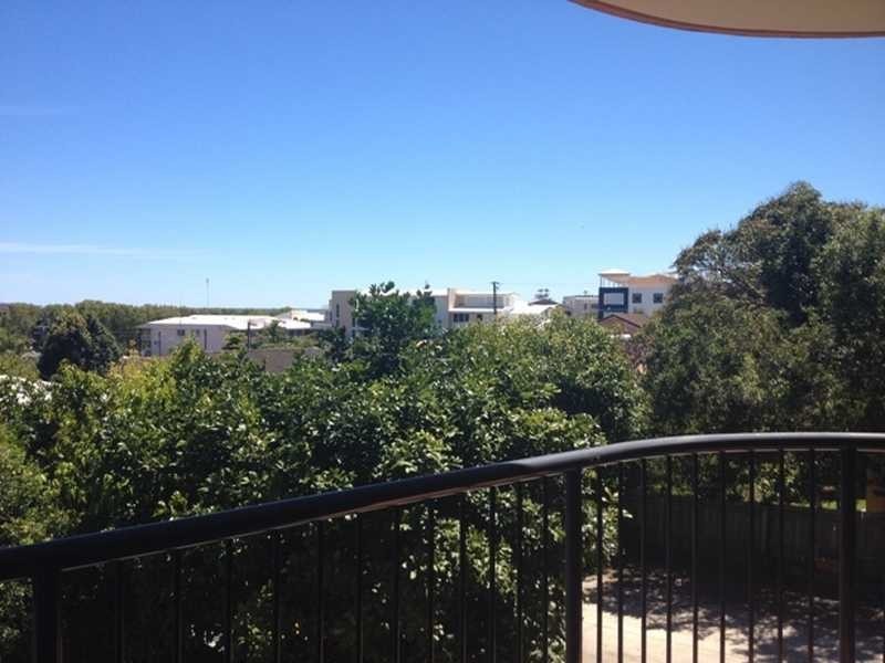 Unit 2/35 Yandina-Coolum Road, Coolum Beach QLD 4573