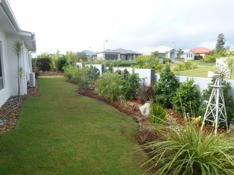 2 Longcove Place, Peregian Springs QLD 4573