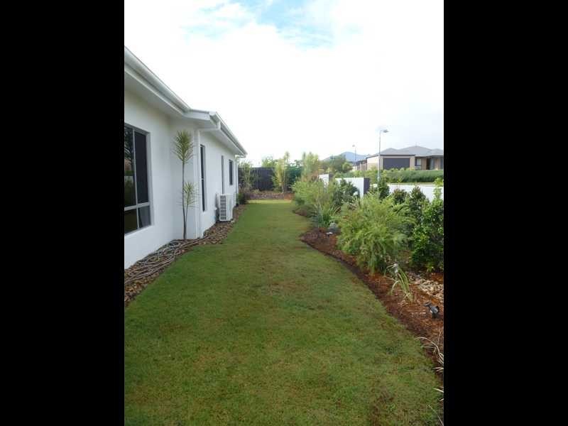 2 Longcove Place, Peregian Springs QLD 4573