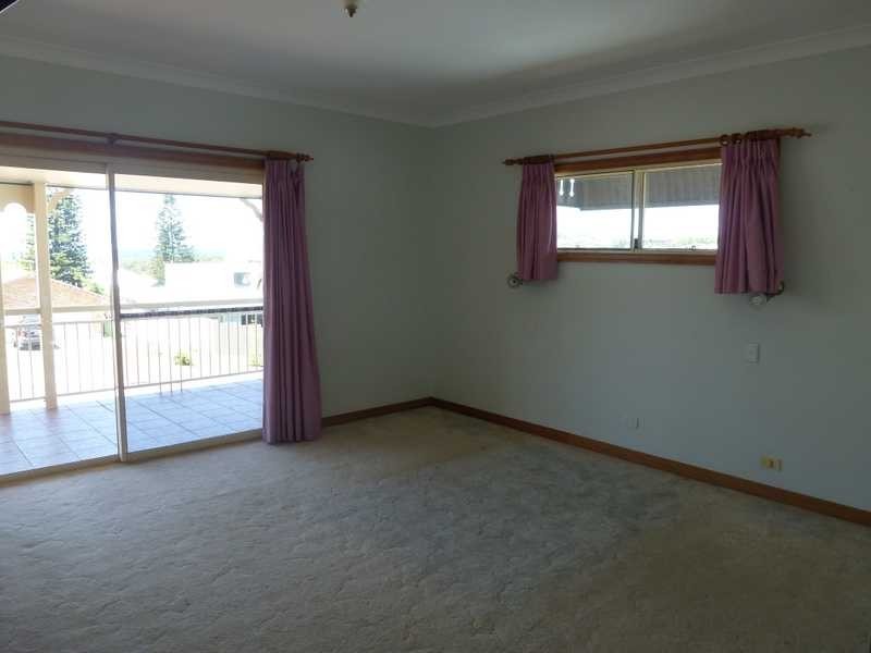 99 Persimmon Drive, Peregian Beach QLD 4573