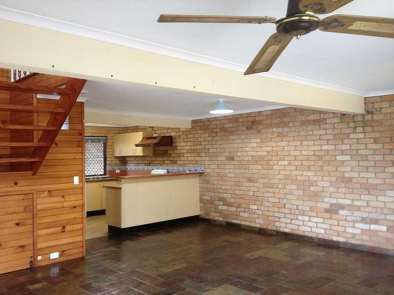 Unit 1/32 Peregian Esplanade, Peregian Beach QLD 4573