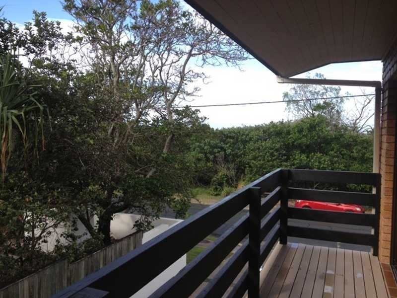 Unit 1/32 Peregian Esplanade, Peregian Beach QLD 4573
