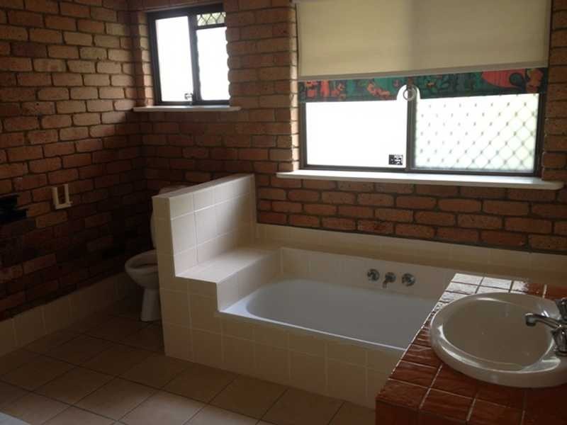 Unit 1/32 Peregian Esplanade, Peregian Beach QLD 4573