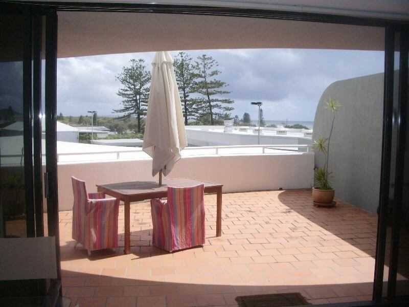 Unit 3/10 Frank Street, Coolum Beach QLD 4573