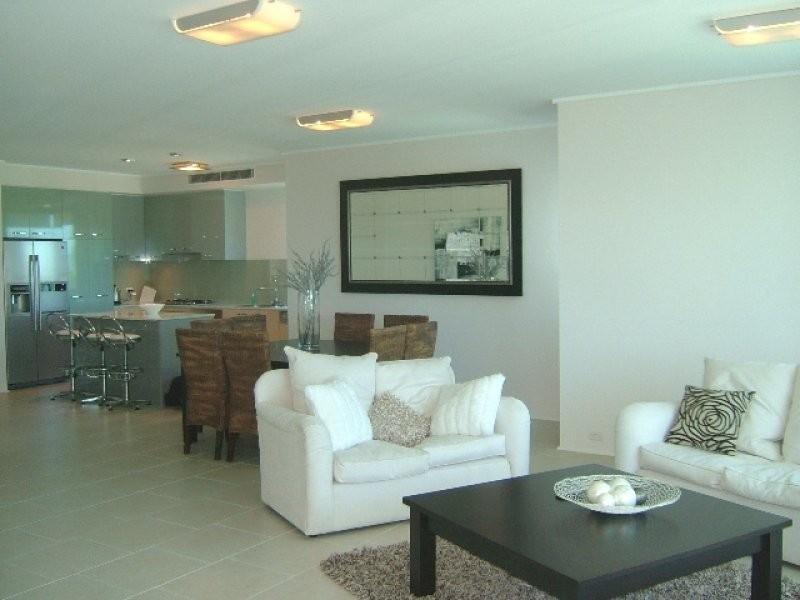 Unit 106/72 The Strand, North Ward QLD 4810