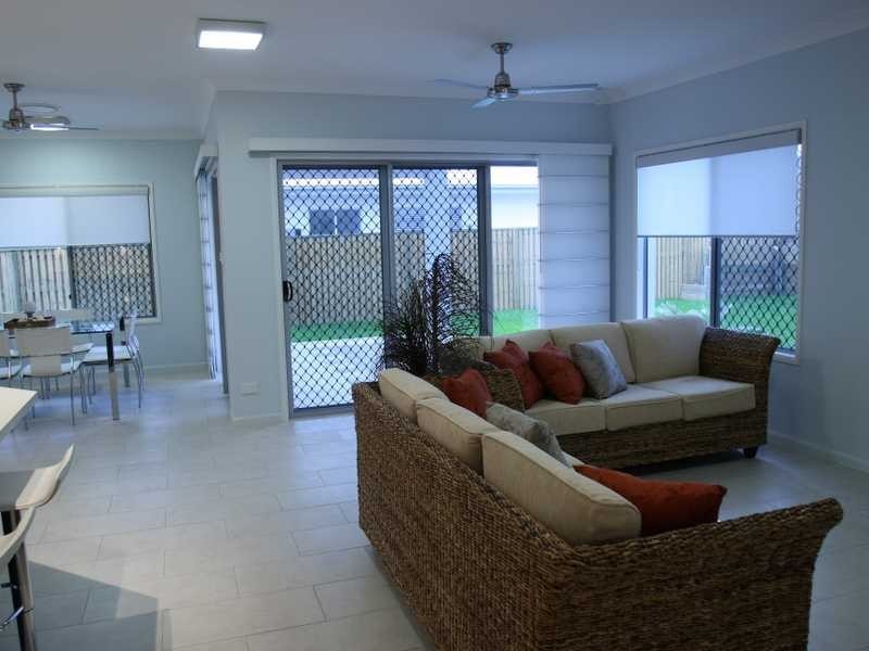 11 Hillock Crescent, Bushland Beach QLD 4818