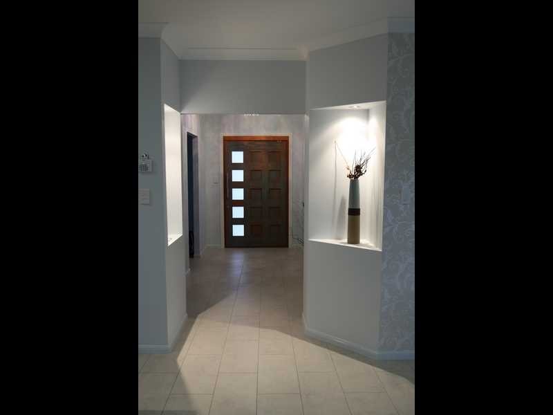 11 Hillock Crescent, Bushland Beach QLD 4818