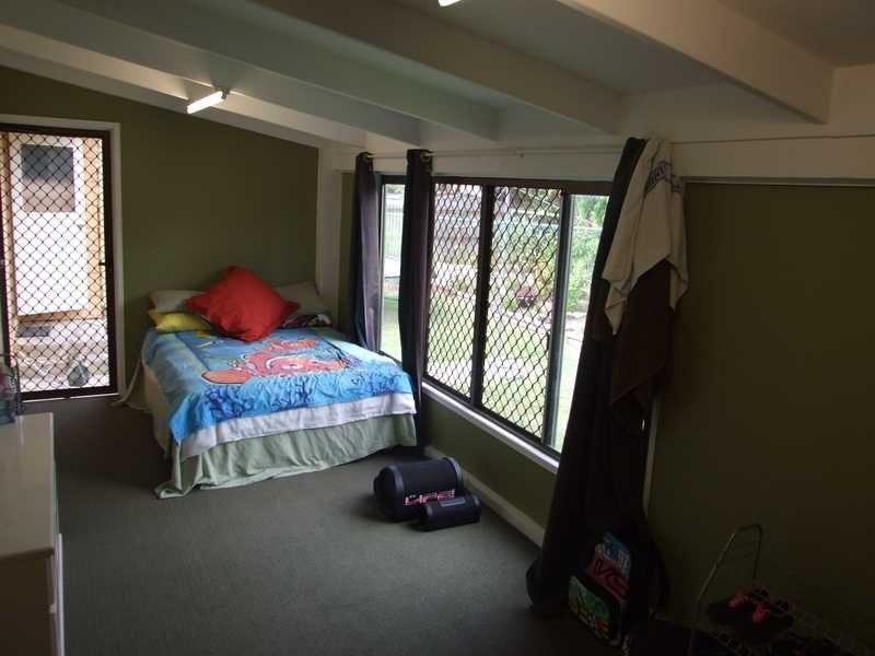 5 Woodlea Court, Kelso QLD 4815