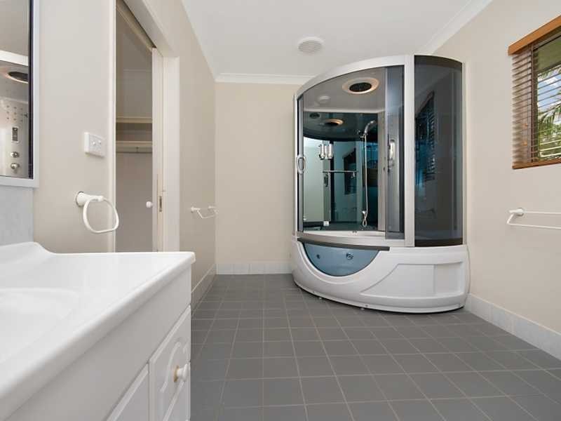 10 Kleberg Court, Alice River QLD 4817