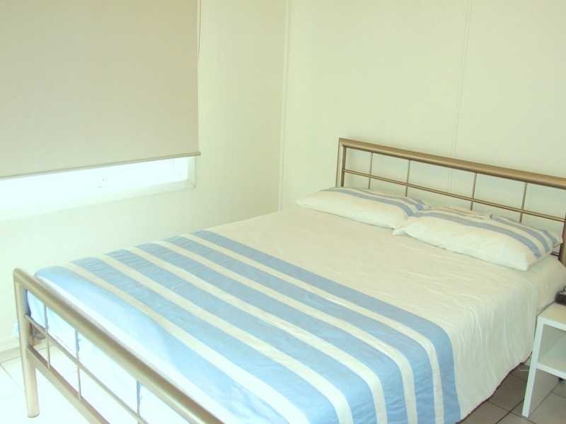 Unit 4/30 Landsborough Street, North Ward QLD 4810