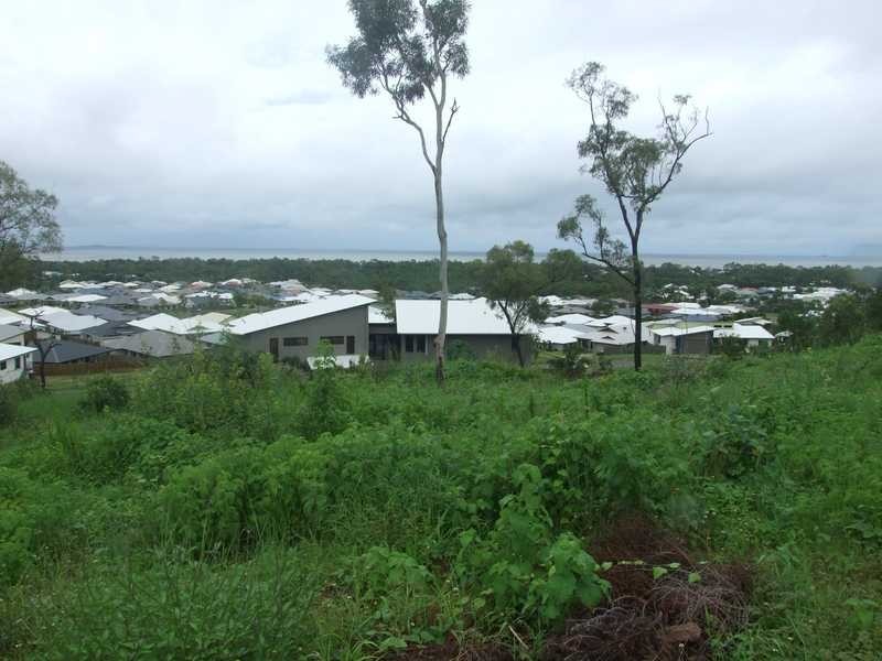 30 Britomart Street, Bushland Beach QLD 4818