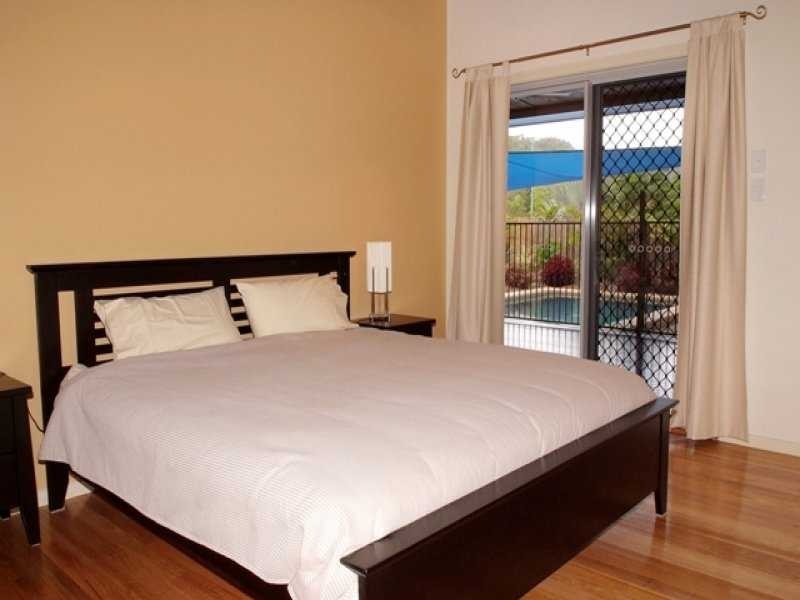 12 Bayside Court, Magnetic Island QLD 4819