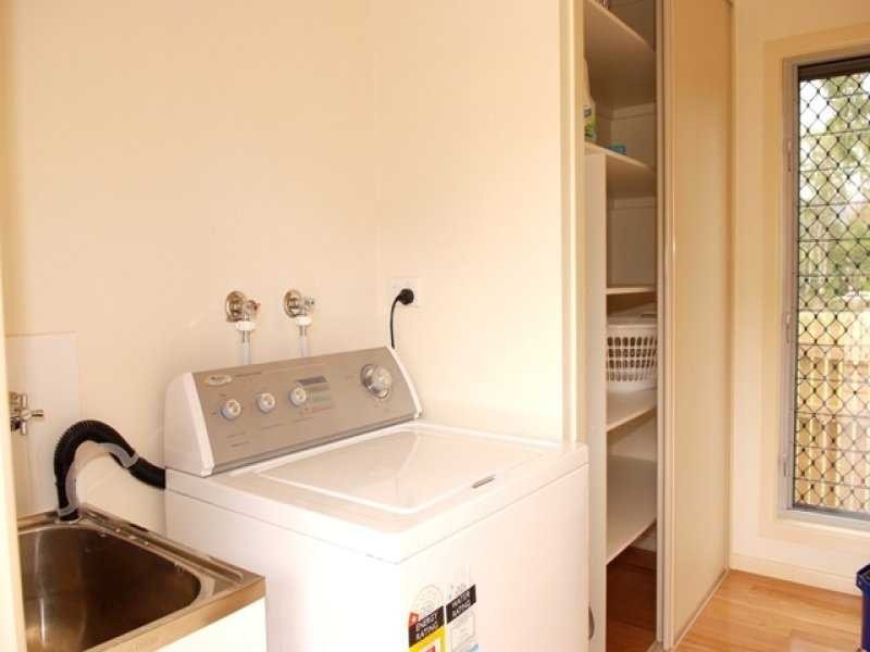 12 Bayside Court, Magnetic Island QLD 4819