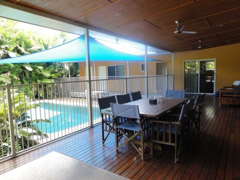 12 Bayside Court, Magnetic Island QLD 4819