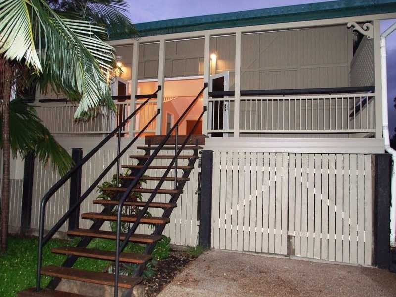 55 Sherriff Street, Hermit Park QLD 4812