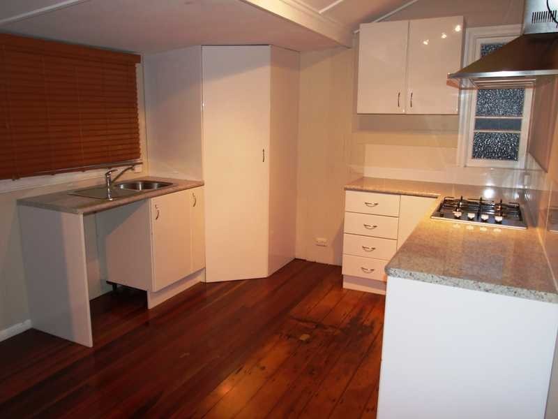 55 Sherriff Street, Hermit Park QLD 4812