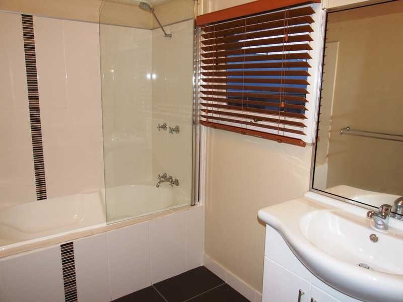 55 Sherriff Street, Hermit Park QLD 4812