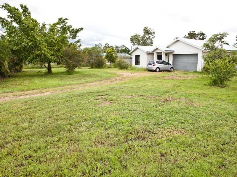 40 Blue Mountain Drive, Bluewater QLD 4818