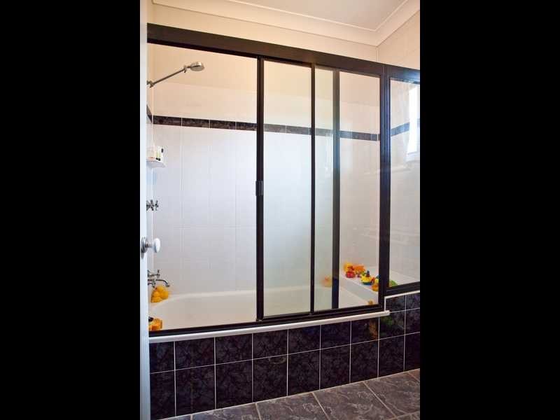 40 Blue Mountain Drive, Bluewater QLD 4818