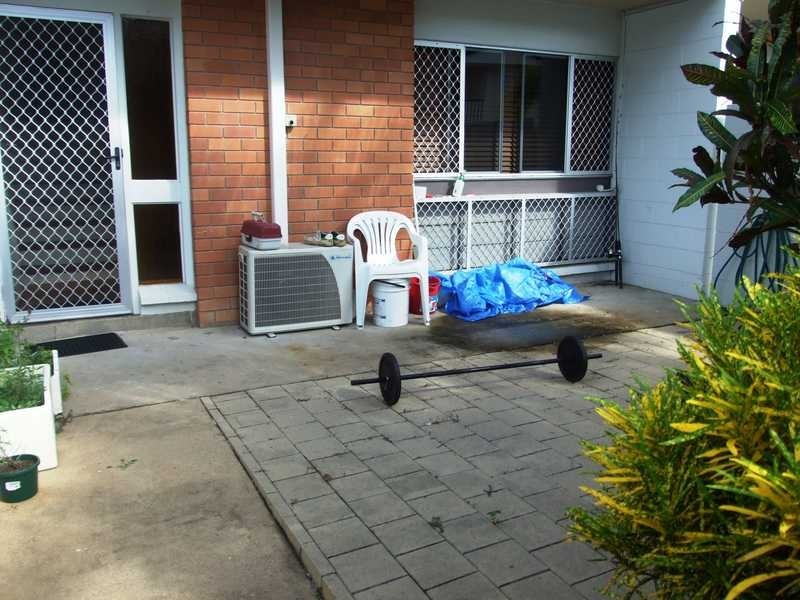 Unit/5/3 Soule Street, Hermit Park QLD 4812