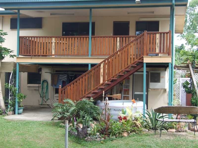 208 Upper Miles Avenue, Kelso QLD 4815