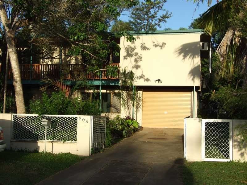 208 Upper Miles Avenue, Kelso QLD 4815