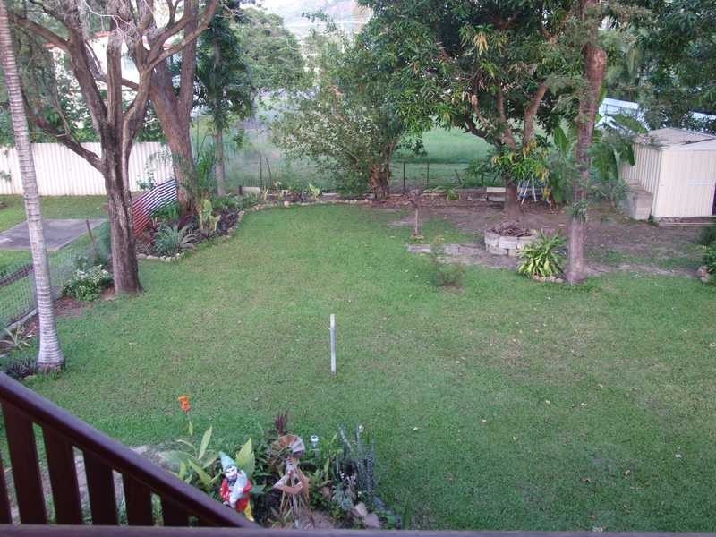 208 Upper Miles Avenue, Kelso QLD 4815