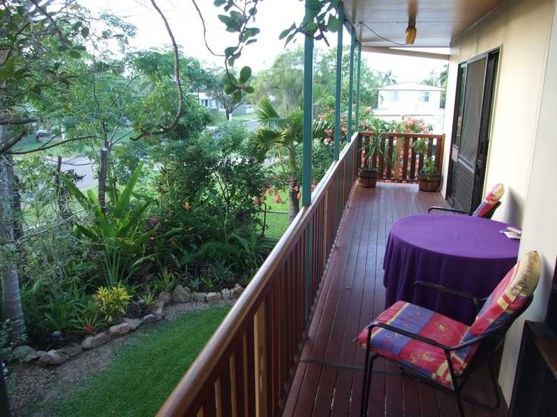 208 Upper Miles Avenue, Kelso QLD 4815