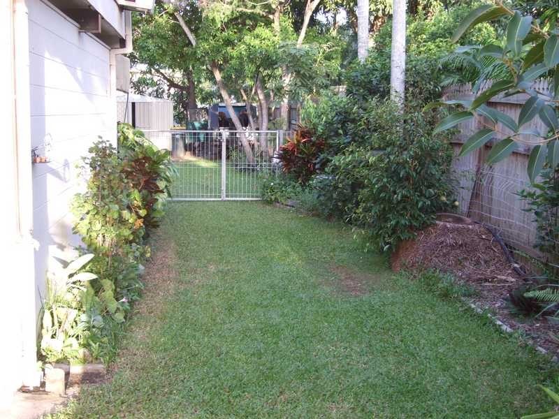 208 Upper Miles Avenue, Kelso QLD 4815