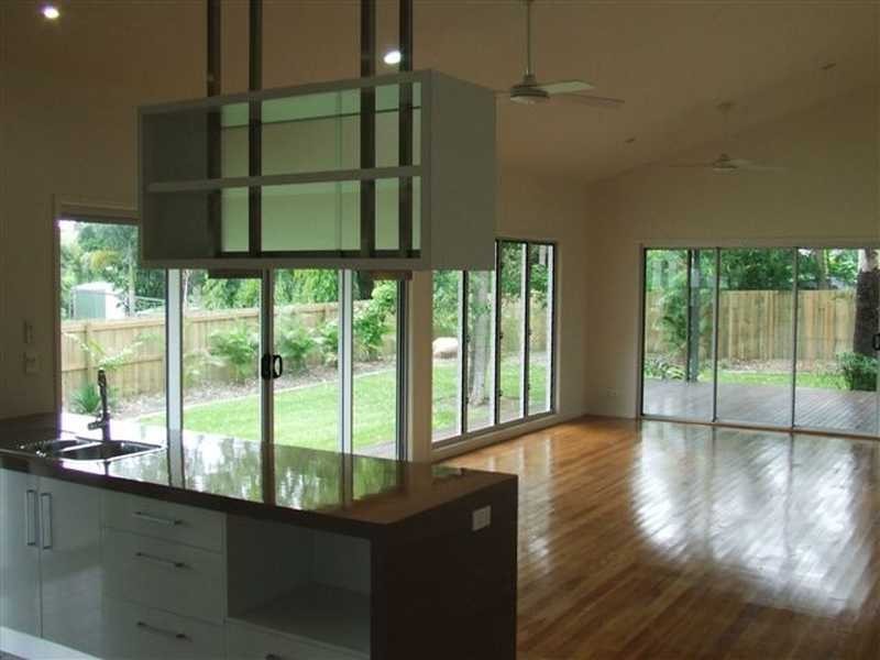 10 Serene Place, Magnetic Island QLD 4819