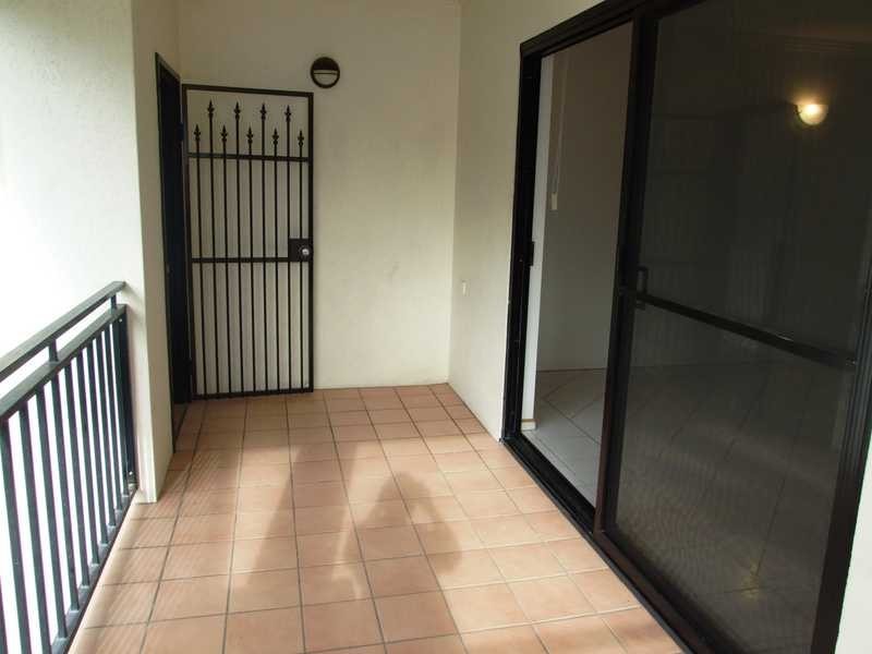 10/9 Gregory Street, North Ward QLD 4810