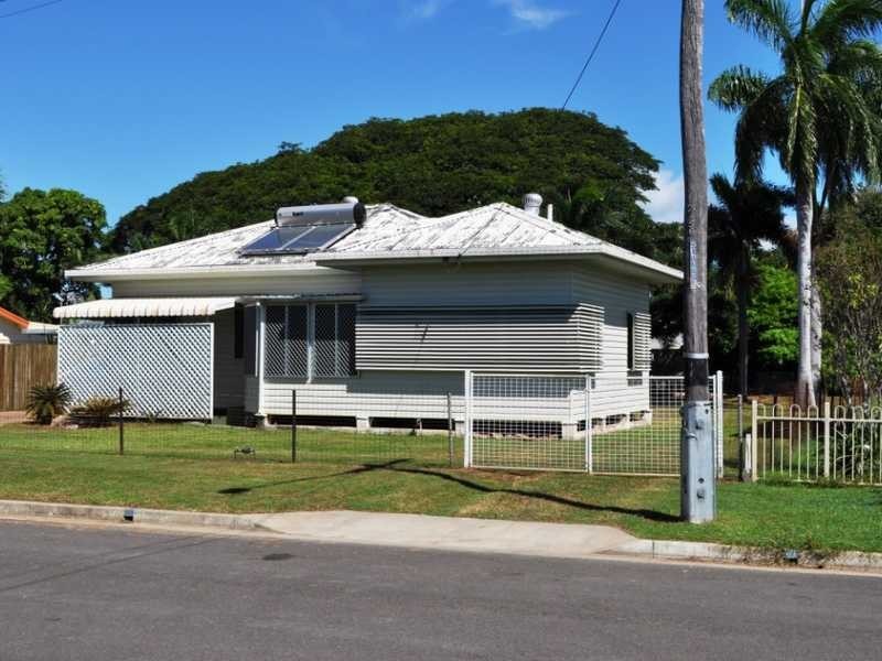 10 Barbeler Street, Currajong QLD 4812