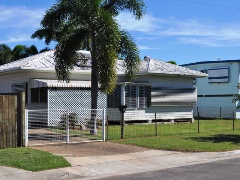 10 Barbeler Street, Currajong QLD 4812