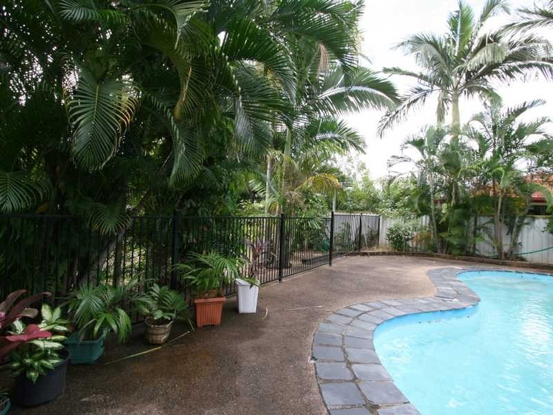 8 Keitley Street, Kirwan QLD 4817