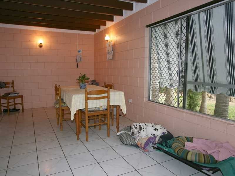 8 Keitley Street, Kirwan QLD 4817