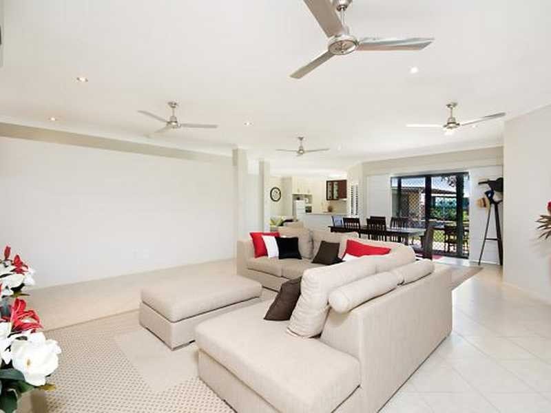 9 Midyim Court, Mount Low QLD 4818