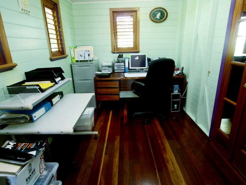 2 Anderson Street, Railway Estate QLD 4810